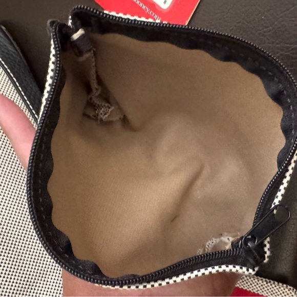 Dooney & Bourke Twill Shoulder Bag Grayscale with Accessories - Picture 4 of 8